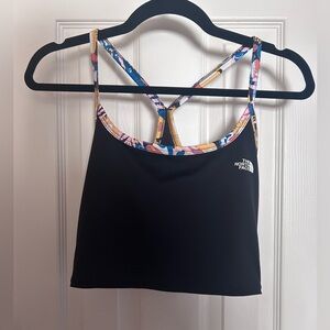 The North Face Dune Sky Black with Print Trim Unpadded Athletic Bra. Size Small